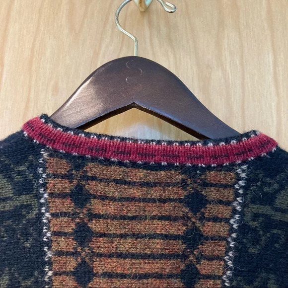 SNOWFLAKE TM  Sz XL 100% Wool Jacquard Brocade Detail Cardigan Sweater - Picture 7 of 11